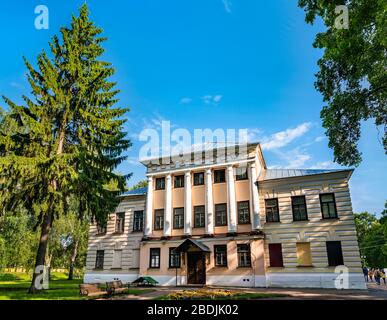 L'ex edificio della città di Duma a Uglich, Russia Foto Stock