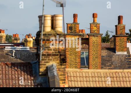 Scene di strada dal London Borough of Hackney. Hackney è un grande distretto nella zona est di Londra ed è stato anche conosciuto come Hackney propriamente detto. Foto Stock