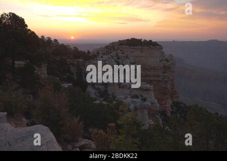 Foto di landcape dell'alba a Cape Royal, bordo nord del Parco Nazionale del Grand Canyon Foto Stock