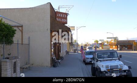 Jakes Saloon nello storico villaggio di Lone Pine - Lone Pine CA, Stati Uniti d'America - 29 Marzo 2019 Foto Stock