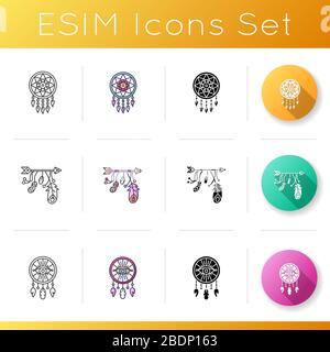 Accessori etnici in stile boho icone set. Freccia con il fascino delle piume. Amuleto Dreamcatcher. Decorazioni bohémien. Stili di colore lineari, neri e RGB Illustrazione Vettoriale