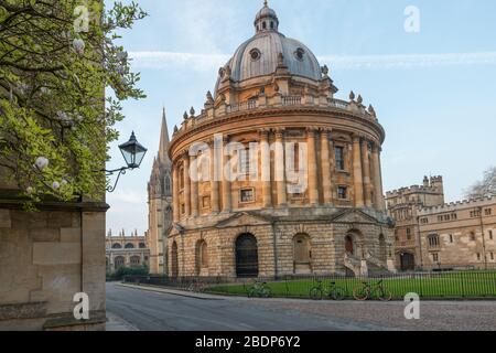 La Radcliffe Camera, parte della Bodleain Library, in Radcliffe Square, Oxford Foto Stock
