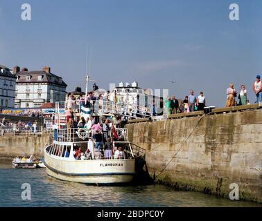 1991, costa orientale della città sul mare dello Yorkshire, Bridlington, Inghilterra del Nord, Regno Unito Foto Stock