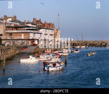 1991, costa orientale della città sul mare dello Yorkshire, Bridlington, Inghilterra del Nord, Regno Unito Foto Stock