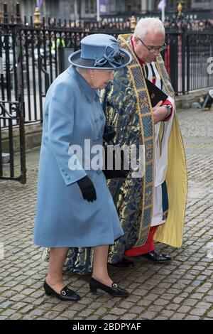 Arrivi per il servizio Commonwealth a Westminster Abbey con: The Queen dove: Londra, Regno Unito quando: 09 Mar 2020 credito: Phil Lewis/WENN Foto Stock