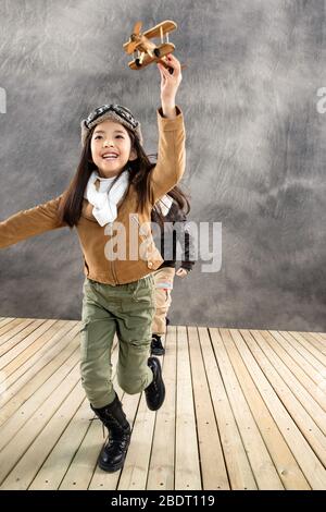 Un piccolo pilota da giocare Foto Stock