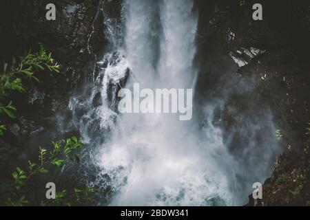 Parco Provinciale di Elk Falls e Area protetta sull'Isola di Vancouver in Canada Foto Stock