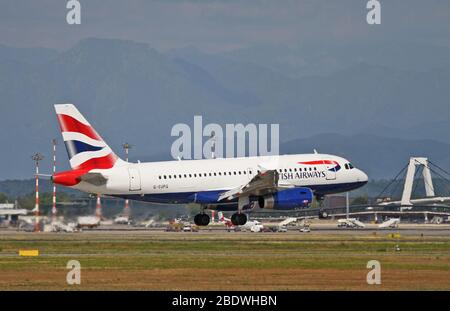 G-EUPG British Airways, Airbus A319-131 fotografato a Malpensa (MXP / LIMC), Milano, Italia Foto Stock