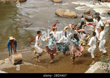 Danza popolare colombiana Foto Stock