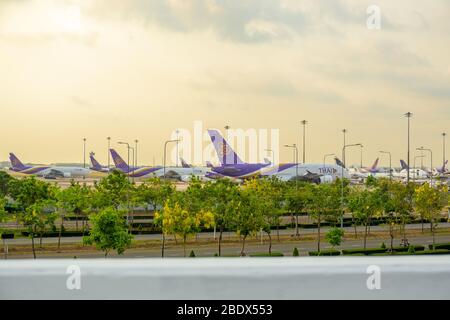 L'aeroporto di Suvarnabhumi, la Thai Airways, ferma dalla COVID-19. Foto Stock