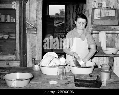 Lavaggi casalinghe, 1938 Foto Stock