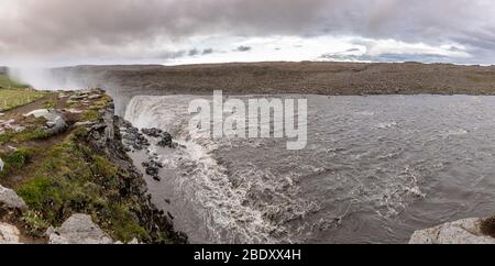 Cascata di Dettifoss nella parte settentrionale dell'Islanda (senza persone) Foto Stock