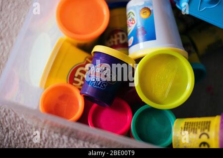 Una scatola di bambini Play-Doh Foto Stock