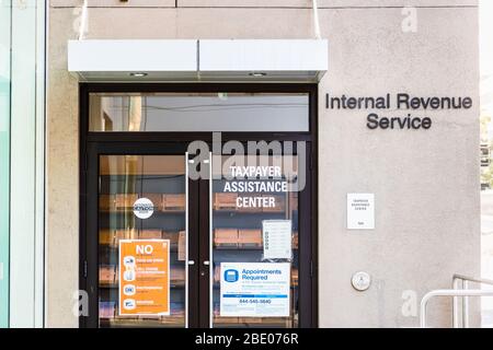 20 ottobre 2019 San Jose / CA / USA - Servizio di entrate interne Taxpayer Servizio posizione nel centro di San Jose Foto Stock