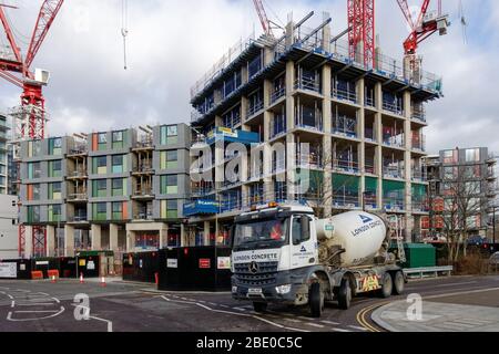 Sito in costruzione di edilizia residenziale a Stratford, Londra England Regno Unito Regno Unito Foto Stock