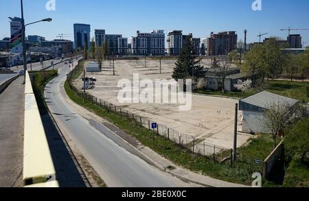 Bucarest, Romania - 08 aprile 2020: Il luogo in cui il Municipio di Bucarest costruirà l'Ospedale Metropolitano con una superficie totale di 2.658k quadrati Foto Stock