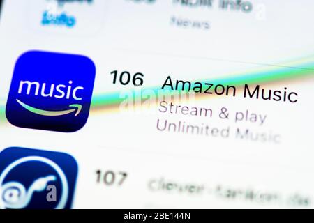 Amazon Music in Apple App Store, servizio di streaming musicale, icona app, display da telefono cellulare, iPhone, iOS, smartphone, dettagli, completo Foto Stock