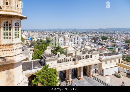 Vista dal City Palace Udaipur Foto Stock