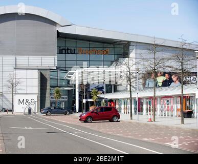 Paisley, Renfrewshire, Scozia, 11 aprile nel centro commerciale vicino Glasgow il sabato di Pasqua che sarebbe normalmente uno dei giorni più trafficati dell'anno. Weekend di Pasqua durante il blocco del cosid-19 nel Regno Unito. Foto Stock