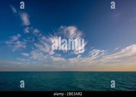 Florida Keys on the Horizon al mattino presto Foto Stock