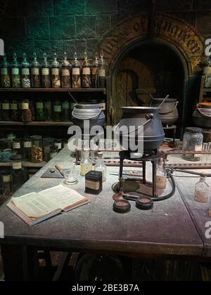 Lezione di pozioni - Tour dello Studio di Harry Potter WB Foto Stock