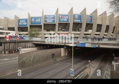 CORONAVIRUS: PARC DES PRINCES Foto Stock