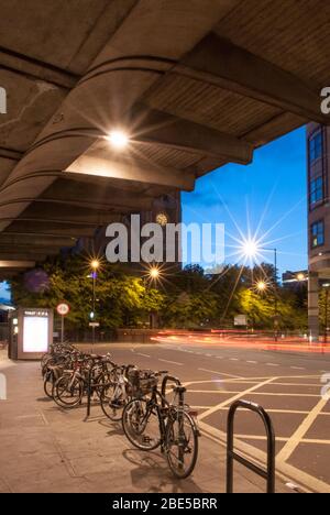 Cemento armato sopraelevato autostrada A4 Hammersmith Flyover, Londra W6 di G. Maunsell & Partners Peter warth Foto Stock