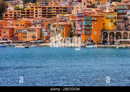 Vista mare di Villefranche sur Mer località sulla Costa Azzurra in Francia Foto Stock