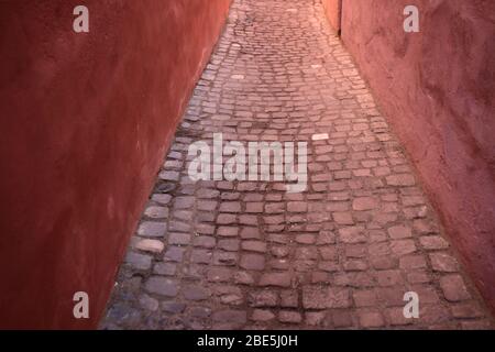 Strada sforzi Europes, strada più stretta di Brasov Foto Stock