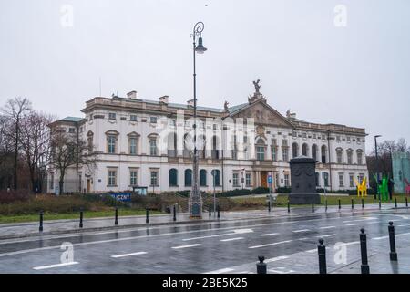 Varsavia, Polonia - 2 gennaio 2019: Edificio delle collezioni speciali della Biblioteca Nazionale Foto Stock