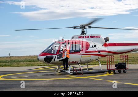 Trasferimento dall'aeroporto Heli Air Monaco a Monaco Foto Stock