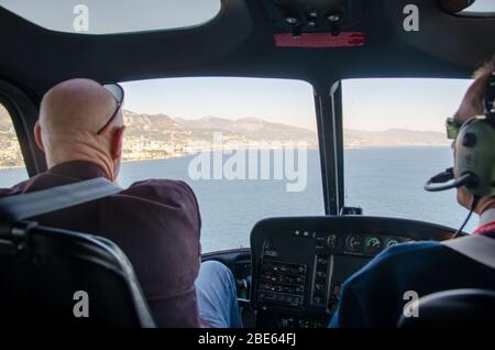 Trasferimento dall'aeroporto Heli Air Monaco a Monaco Foto Stock