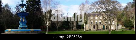 Wilton Park House and Museum and Fountain, Wilton Park, Hawick, Scottish Borders Foto Stock