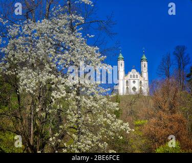 DE - BAVIERA: Chiesa di Heilig-Kreuz a Kalvarienberg, Bad Toelz Foto Stock