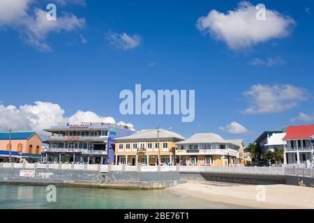 Memorizza su Harbor Drive, George Town, Grand Cayman, Isole Cayman, Antille Maggiori, dei Caraibi Foto Stock