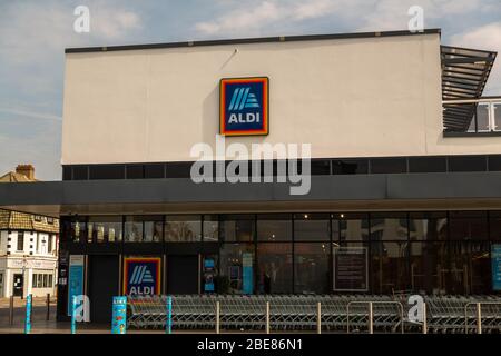 Aldi, supermercato, Westcliff-on-Sea, Regno Unito Foto Stock