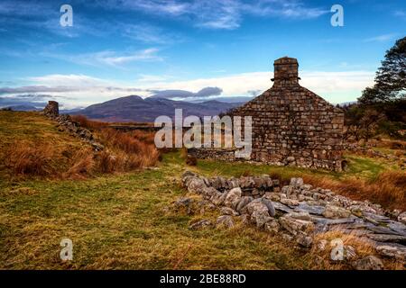 Vecchia casa colonica in rovina a Snowdonia Foto Stock