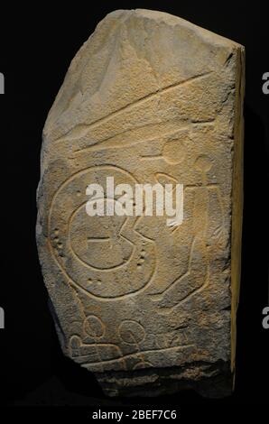 Stele di un guerriero. Foto Stock