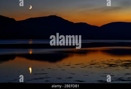 Moonrise su Loch Alsh Foto Stock