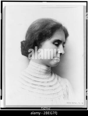 Helen Keller, testa e spalle ritratto, rivolto verso destra Foto Stock