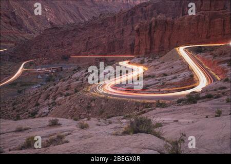 percorsi auto sulle strade nel parco nazionale archi Foto Stock