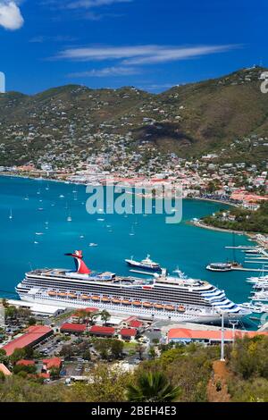 Terminal delle navi da crociera Havensight, città di Charlotte Amalie, isola di St. Thomas, Isole Vergini Americane, Caraibi Foto Stock