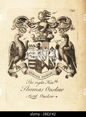 Stemma di destra onorevole Thomas Onslow, Lord Onslow, 2° Barone Onslow, 1679-1740. Incisione su copperplate di Andrew Johnston dopo C. Gardiner di Notitia anglicana, che cotta i successi di tutta la nobiltà inglese, Andrew Johnson, The Strand, London, 1724. Foto Stock