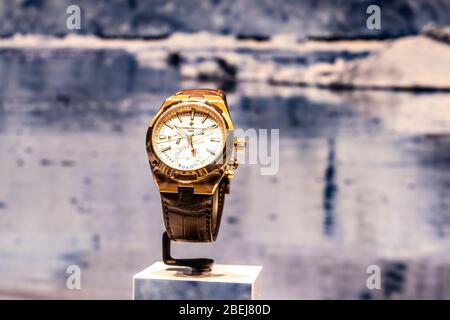 Ginevra, Svizzera, Mar 2020 Vacheron Constantin vetreria con orologi meccanici alla moda in vendita, Vacheron Constantin è di lusso orologio svizzero Foto Stock