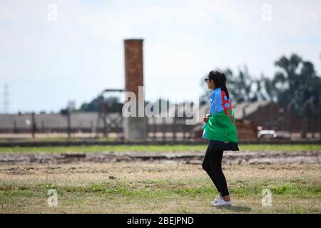 Auschwitz, Polonia - 02 agosto 2019: Commemorazione europea dell'Olocausto Rom-75° anniversario della liquidazione di Zigenerlager a KL Auschwitz-Birkenau Foto Stock