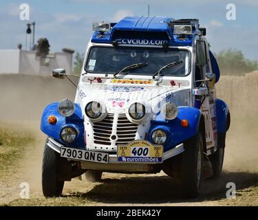 Stephane Wimez, Citroen 2CV BI-BIP 2 Dakar, Forest Rally Stage, Goodwood Festival of Speed, 2017, picchi di performance, Motorsports Game Changers, au Foto Stock