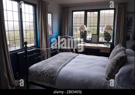 Camera da letto al Leone Rosso a Stodmarsh, Kent Foto Stock