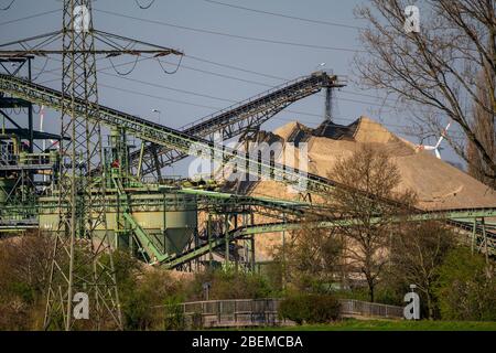 Stabilimento di ghiaia Holemans, vicino a Rees, estrazione di ghiaia e sabbia sul basso Reno, Germania, Foto Stock