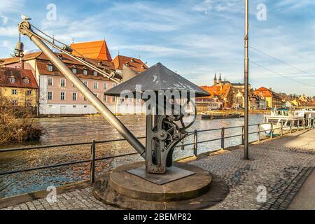 Una storica gru portuale a Bamberg Foto Stock