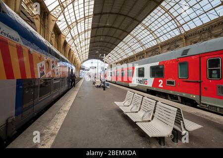 Stazione ferroviaria Gare de Nice-Ville a Nizza, Francia, Europa Foto Stock